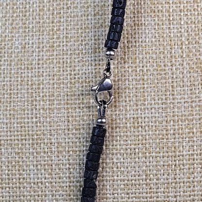 Collier Lave
