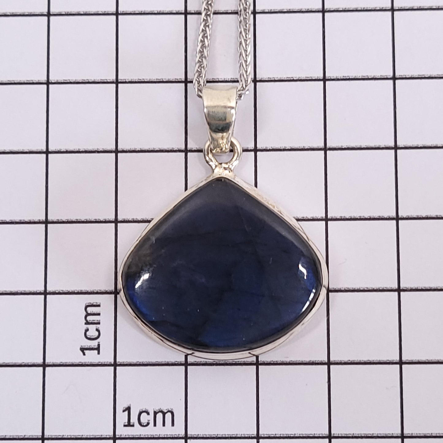 Pendentif Labradorite bleue serti – Argent 925